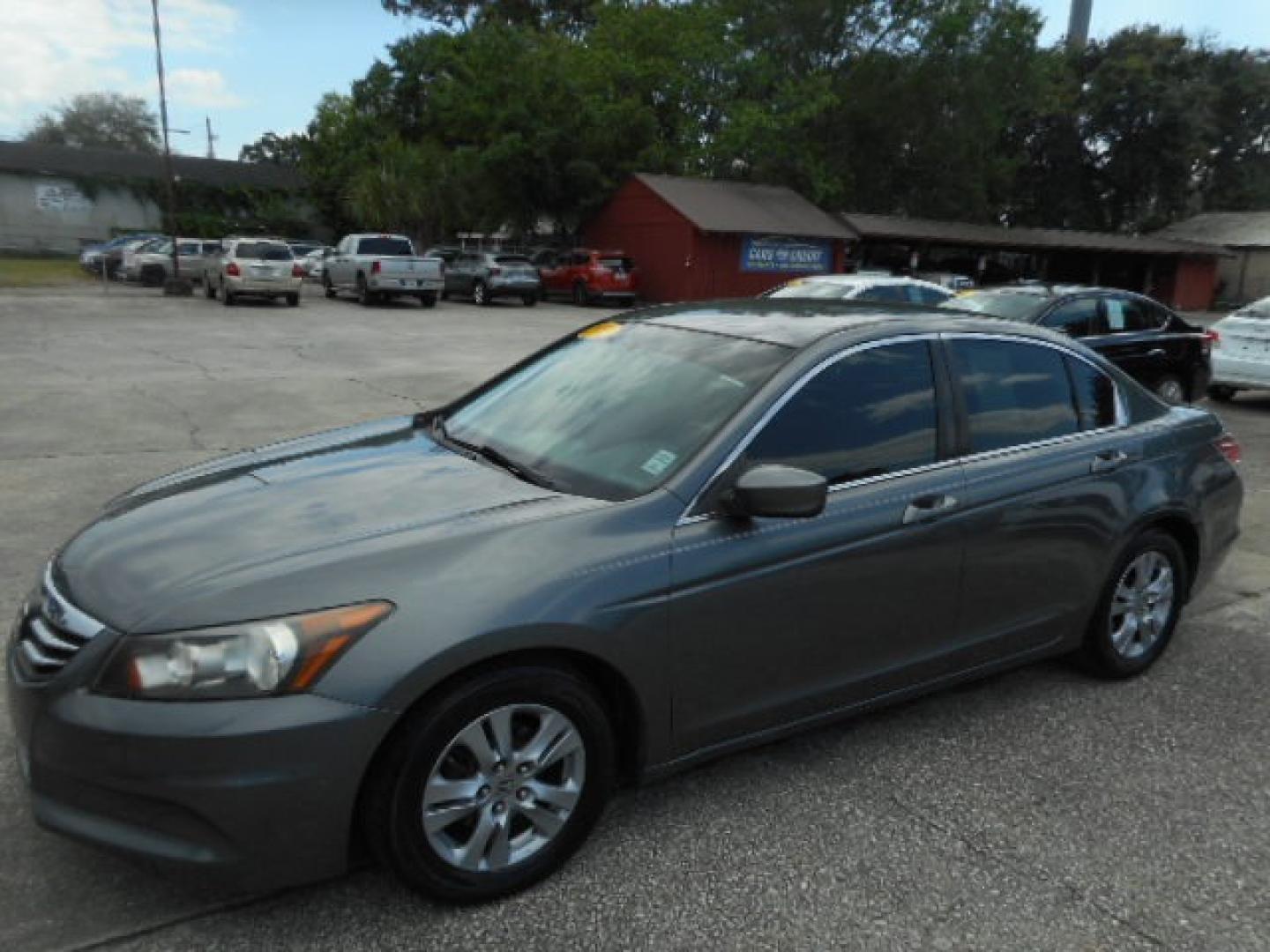 2012 GRAY HONDA ACCORD SE (1HGCP2F64CA) , located at 1200 Cassat Avenue, Jacksonville, FL, 32205, (904) 695-1885, 30.302404, -81.731033 - Photo#1